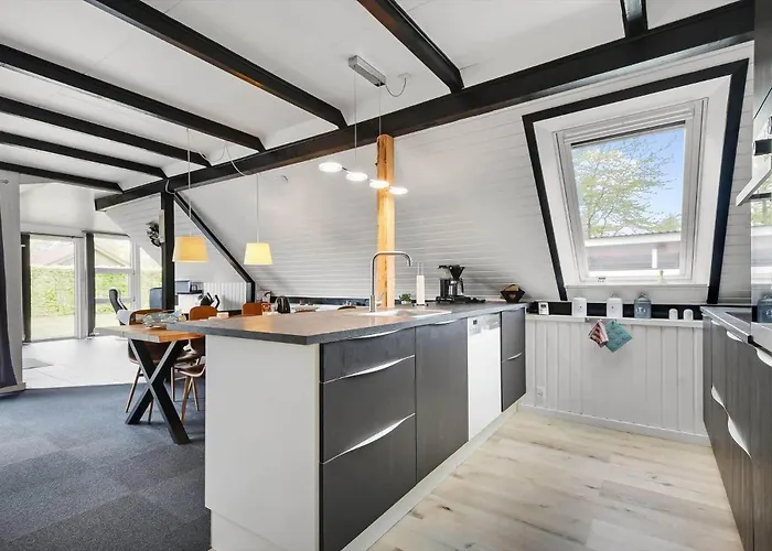 C11204-hemmet-bowleren-1 * Hemmet